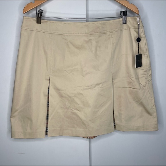 Burberry Dresses & Skirts - Burberry golf skirt khaki size 14